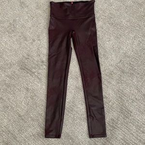 Burgundy Spanx faux leather leggings Women’s M